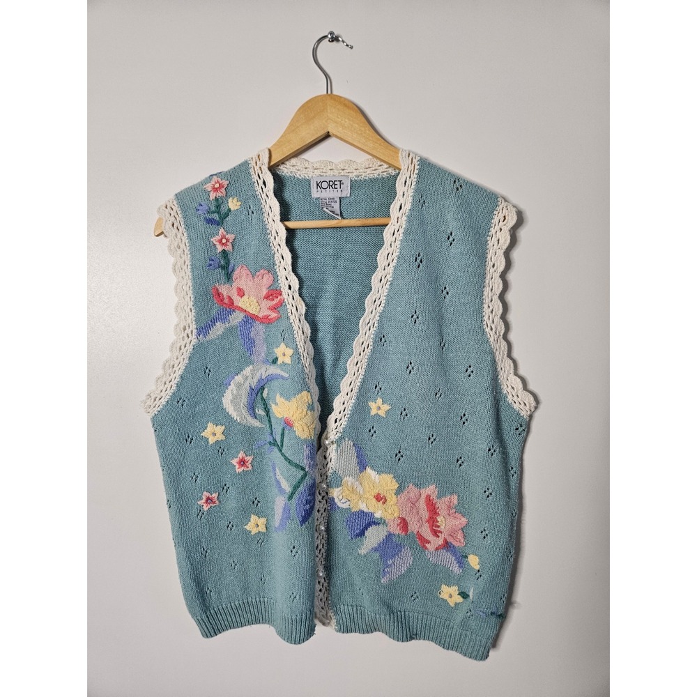 Vintage Koret Petites Embroidered Floral Sweater Vest Cottagecore Blue M‎